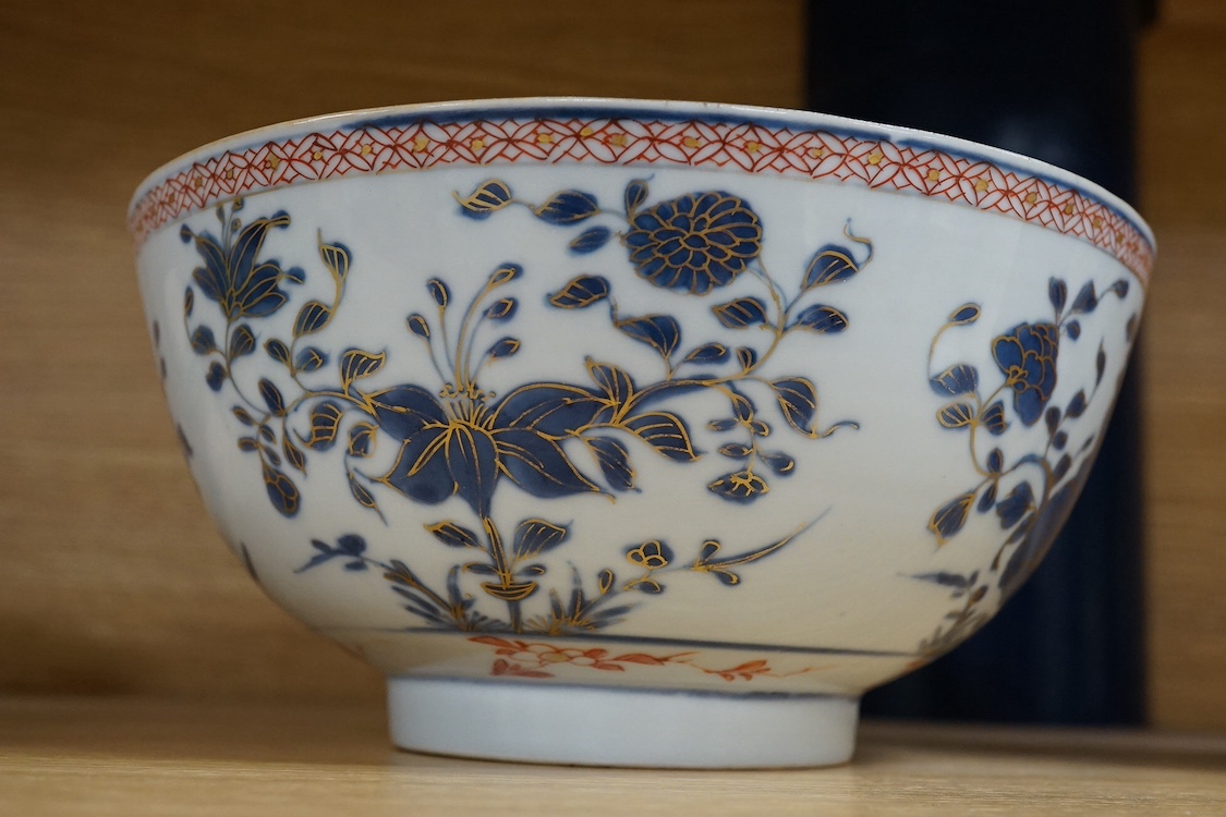 An 18th century Chinese porcelain blue and white bowl with iron red border, 21cm in diameter. Condition - good